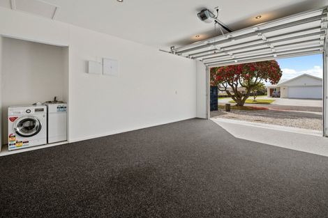 Photo of property in 6 Holland Street, Glenholme, Rotorua, 3010