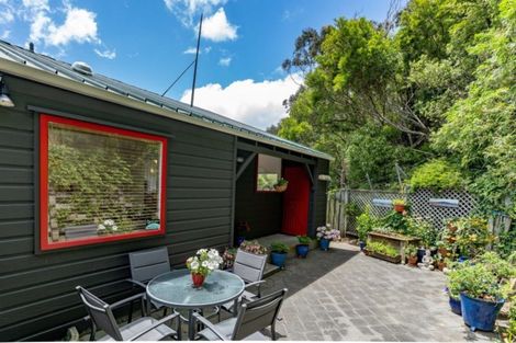 Photo of property in The Triangle, 1/33 Halswater Drive, Churton Park, Wellington, 6037