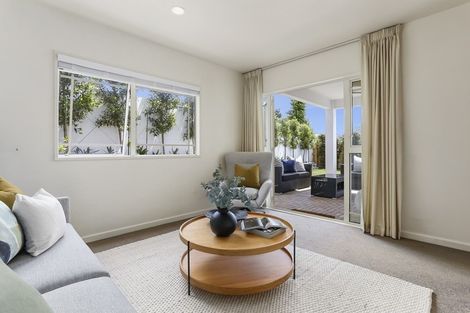 Photo of property in 7 Alfred Street, Northcote Point, Auckland, 0627