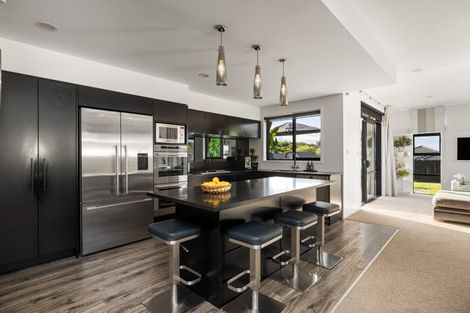 Photo of property in 168 Rowesdale Drive, Ohauiti, Tauranga, 3112