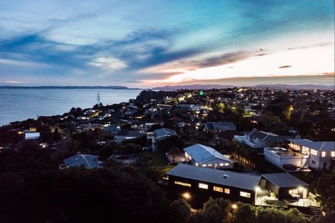 Photo of property in 2c Aldersgate Road, Hillsborough, Auckland, 1042