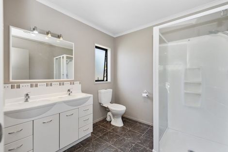 Photo of property in 53 Wiltshire Drive, Huntington, Hamilton, 3210