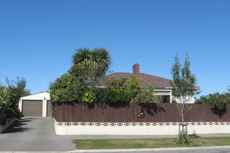 Photo of property in 34 Saint George Street, Watlington, Timaru, 7910