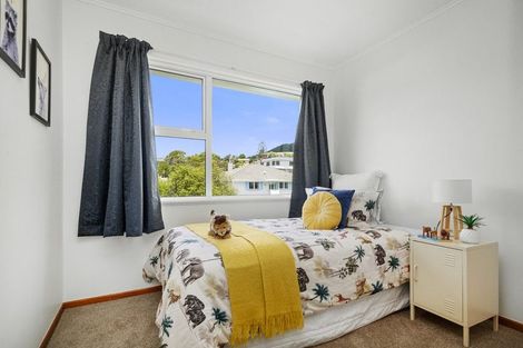 Photo of property in 12 Pembroke Street, Tawa, Wellington, 5028