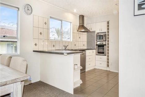 Photo of property in 48 Zita Maria Drive, Massey, Auckland, 0614