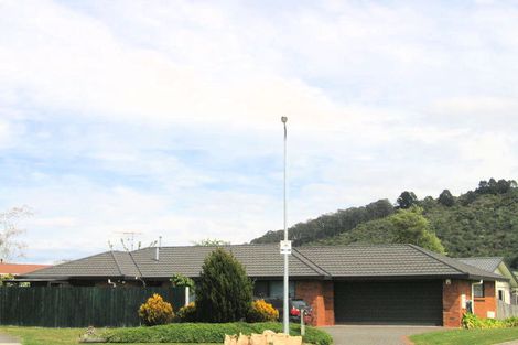 Photo of property in 6 Ashmore Place, Fairy Springs, Rotorua, 3015
