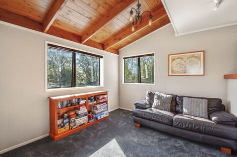 Photo of property in 10 Angela Place, Kinloch, Taupo, 3377