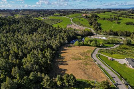 Photo of property in 5 Waymau Lane, Coatesville, 0792