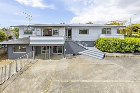 Photo of property in 3 Salas Place, Howick, Auckland, 2010