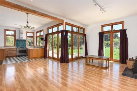 Photo of property in 10 Taylor Street, Green Island, Dunedin, 9018