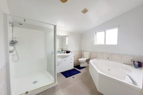 Photo of property in 4/20 Ruakiwi Road, Hamilton Lake, Hamilton, 3204