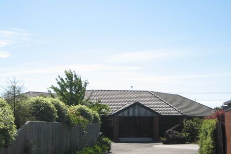Photo of property in 12 Brookford Place, Westmorland, Christchurch, 8025