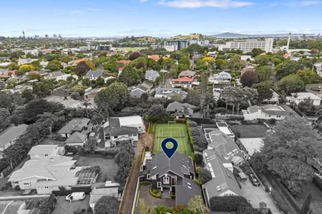 Photo of property in 16 Golf Road, Epsom, Auckland, 1023