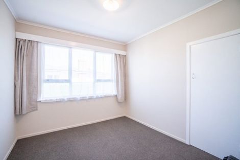 Photo of property in 26 Battersea Place, Roslyn, Palmerston North, 4414