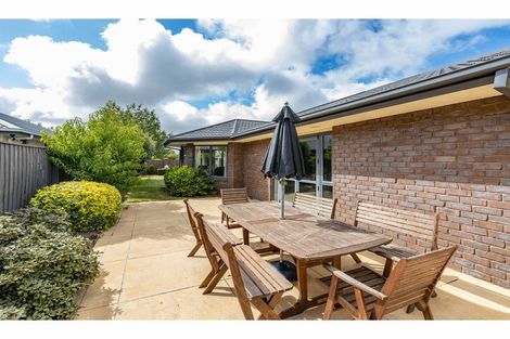 Photo of property in 4 Annaby Drive, Northwood, Christchurch, 8051