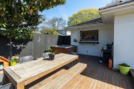 Photo of property in 32 Severn Street, St Albans, Christchurch, 8014