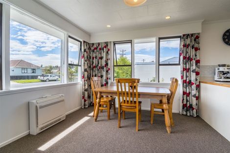 Photo of property in 5 Duthie Street, Milton, 9220