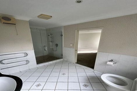 Photo of property in 2/13 Markham Place, Bucklands Beach, Auckland, 2012