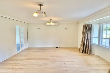 Photo of property in 44 Merriefield Avenue, Forrest Hill, Auckland, 0620