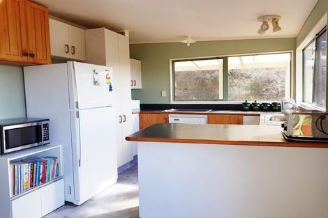 Photo of property in 3 Oakura Road, Oakura, Hikurangi, 0184