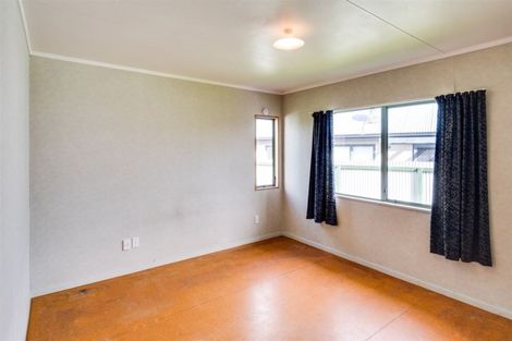 Photo of property in 7 Ted Harpur Place, Onekawa, Napier, 4110