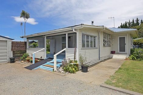 Photo of property in 6 Guy Street, Waipawa, 4210