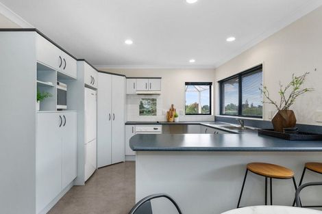 Photo of property in 2 Cedar Way, Morrinsville, 3300