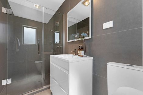 Photo of property in 7 Greenbrier Street, Westgate, 0814