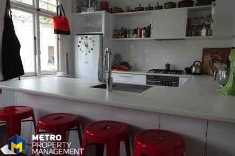 Photo of property in 323 Stuart Street, Dunedin Central, Dunedin, 9016