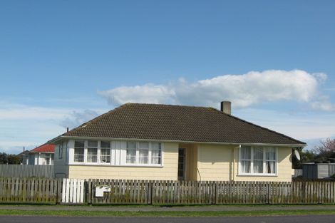 Photo of property in 10 Outram Street, Wairoa, 4108