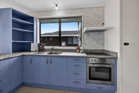 Photo of property in 1/7 Mahoe Street, Strandon, New Plymouth, 4312