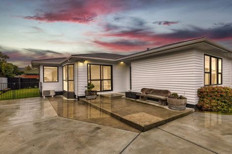 Photo of property in 76 Balrudry Street, Avonhead, Christchurch, 8042