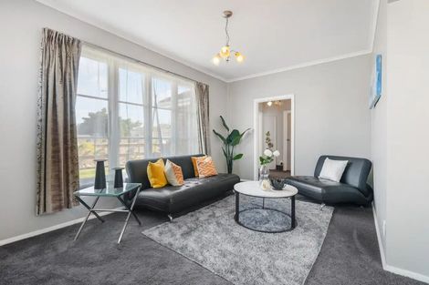 Photo of property in 25 Freyberg Crescent, Pukekohe, 2120