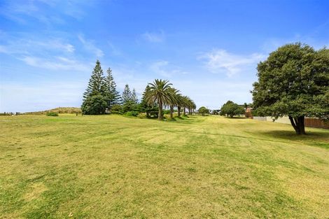 Photo of property in 1180 Papamoa Beach Road, Papamoa Beach, Papamoa, 3118