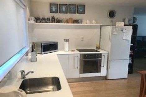 Photo of property in 10/10 Blomfield Spa, Takapuna, Auckland, 0622