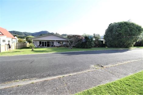 Photo of property in 112 Kon Tiki Road, Whiritoa, Whangamata, 3691
