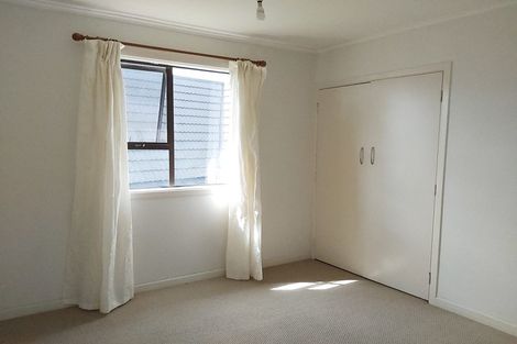 Photo of property in 2/34 Corunna Road, Milford, Auckland, 0620