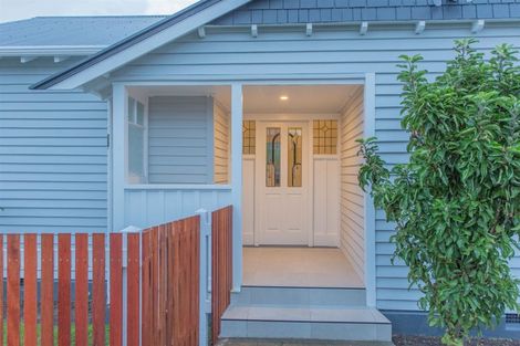 Photo of property in 37 Somerfield Street, Somerfield, Christchurch, 8024