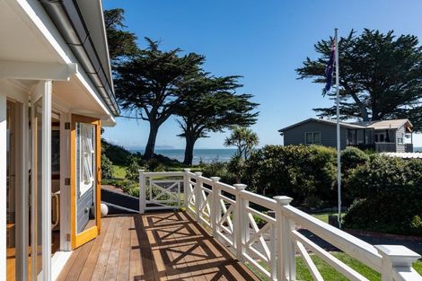 Photo of property in 33 Tainui Street, Raumati Beach, Paraparaumu, 5032