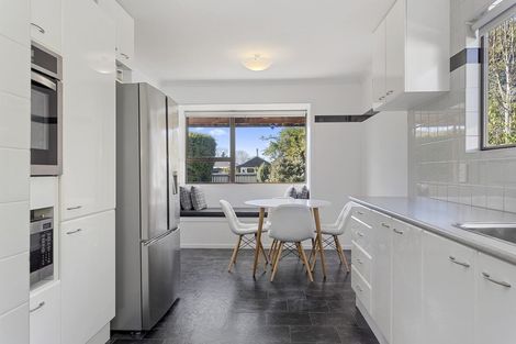 Photo of property in 1 Ensors Place, Waikuku Beach, 7402