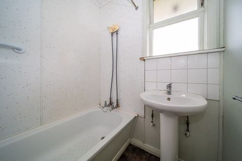 Photo of property in 33 Tamblyn Drive, Lake Roxburgh Village, Roxburgh, 9571