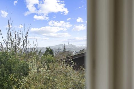 Photo of property in 128 Rosier Road, Glen Eden, Auckland, 0602
