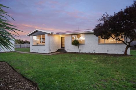 Photo of property in 26 Shetland Street, Woolston, Christchurch, 8062