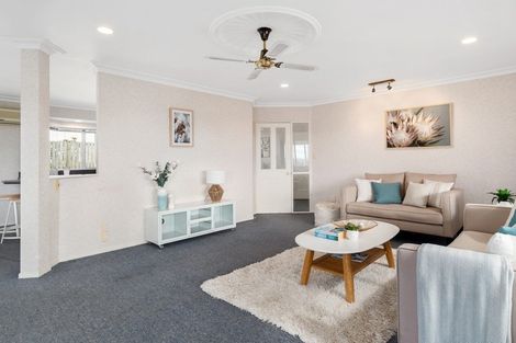 Photo of property in 37 Philomel Crest, Welcome Bay, Tauranga, 3112