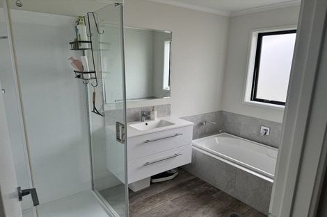 Photo of property in 17a Seifert Street, Forest Lake, Hamilton, 3200