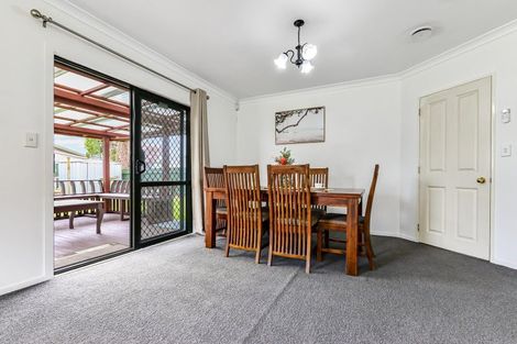 Photo of property in 14 Catalina Drive, Melville, Hamilton, 3206