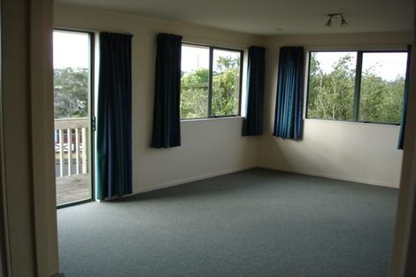 Photo of property in 5 Arlette Place, Massey, Auckland, 0614