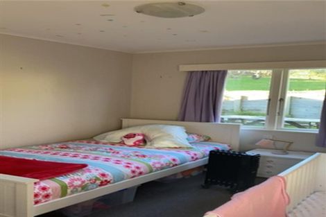 Photo of property in 19 Petherick Crescent, Johnsonville, Wellington, 6037