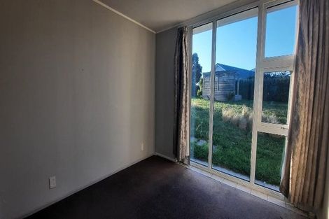 Photo of property in 23 Rangitane Street, Maupuia, Wellington, 6022
