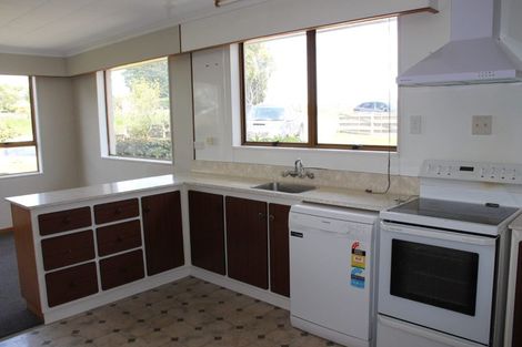 Photo of property in 2 Mcgilvray Road, Myross Bush, Invercargill, 9876